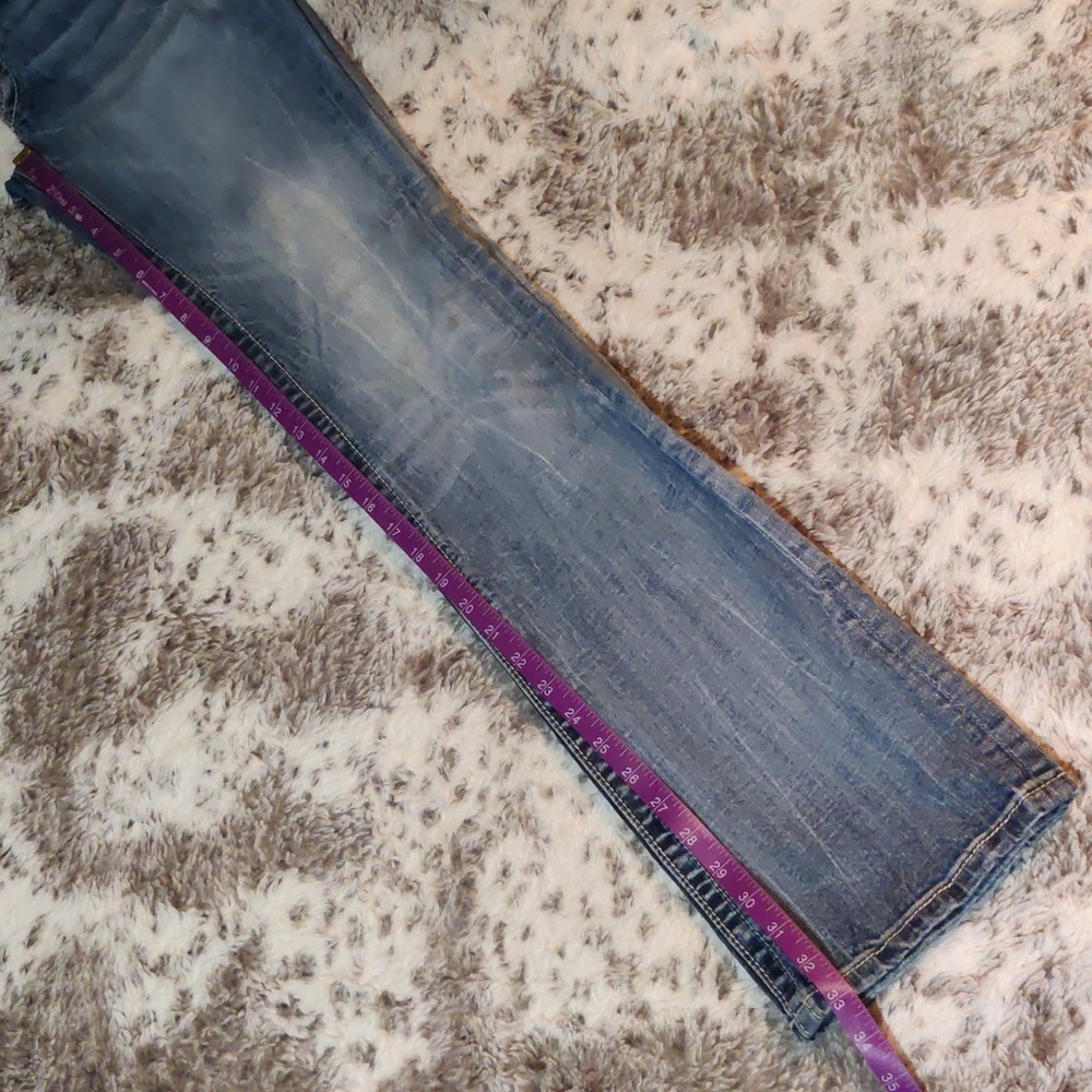 Miss Me Signature Boot Jeans - Picture 5 of 7